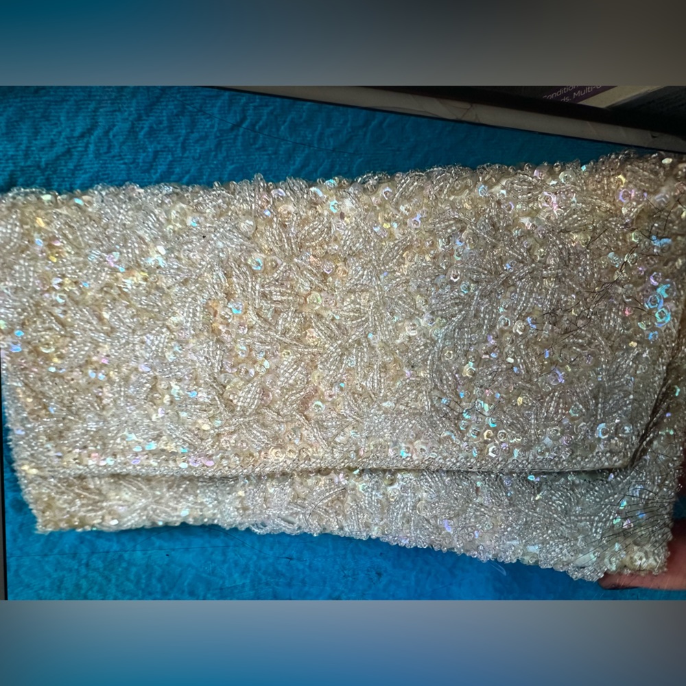 Stunning vintage clutch